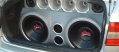 som-automotivo-porto-seguro-1382375940